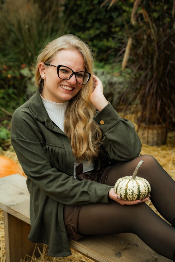 Ein Portrait-Foto von einem Shooting, wo die Fotografin zu sehen ist